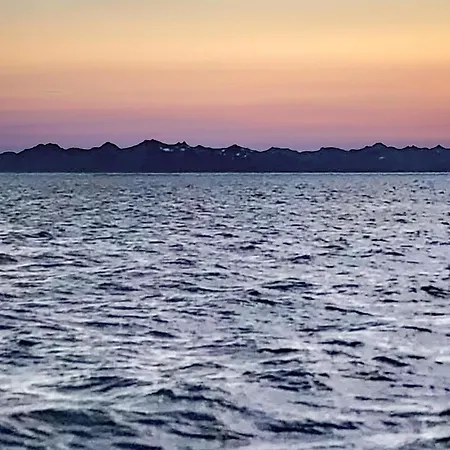 Amazing In With House Sea View *